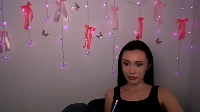 Nikonara Love online show from 13, 3, 2026