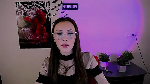 Nikonara Love online show from 3, 3, 2025