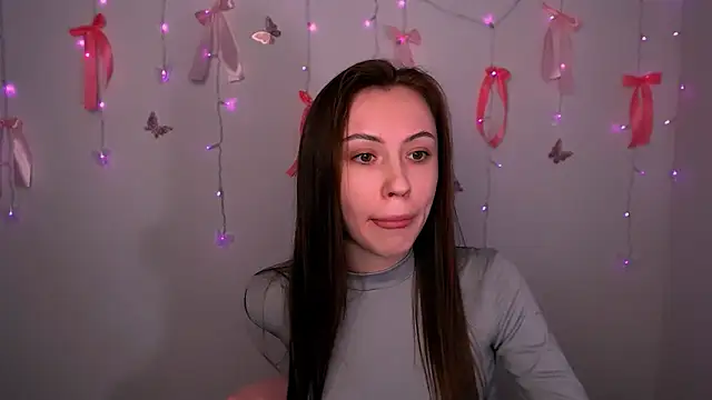 Nikonara Love online show from 16, 2, 2026