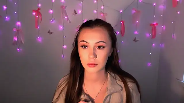 Nikonara Love online show from 16, 12, 2025