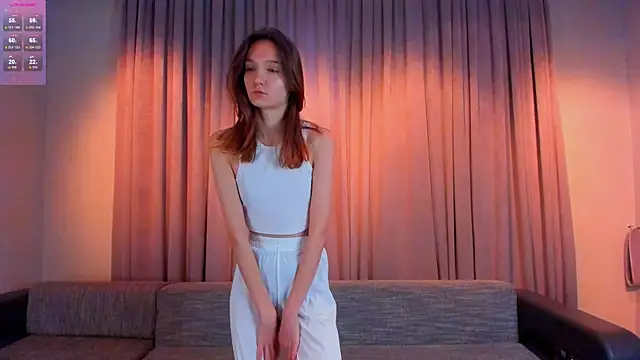 AmityCritchlow online show from 11, 2, 2025