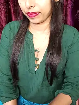Snapshot of Hot_honey77 chatting on 7, 3, 2025 Hot honey77 online show from 7, 3, 2025