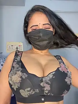 Snapshot of Hot_honey77 chatting on 25, 10, 2025 Hot honey77 online show from 25, 10, 2025