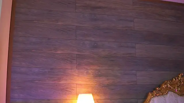 Juicy Jessye online show from 6, 10, 2025