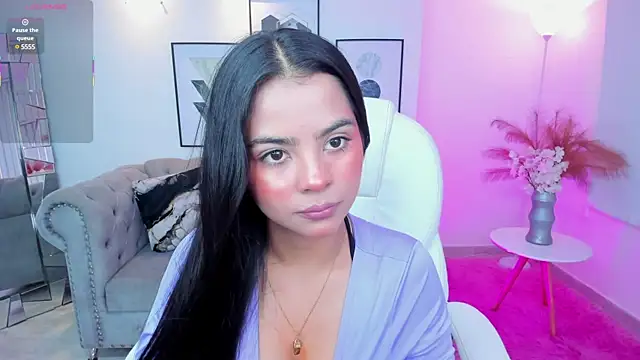 Layla Breezee online show from 19, 3, 2025