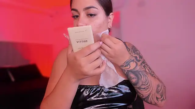 bonnieAn online show from 30, 11, 2025