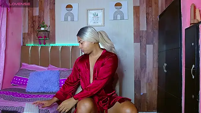 Snapshot of electrabrowns chatting on 18, 2, 2026 electrabrowns online show from 18, 2, 2026