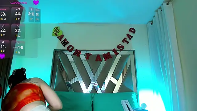 scarlet hit online show from 10, 9, 2025