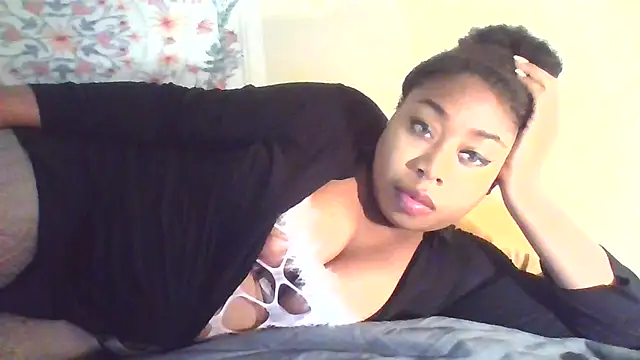 angeliquebelcali online show from 15, 10, 2025