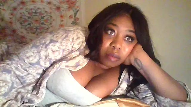 angeliquebelcali online show from 10, 11, 2025