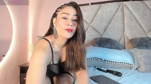 Mara Torres1 online show from 23, 4, 2026
