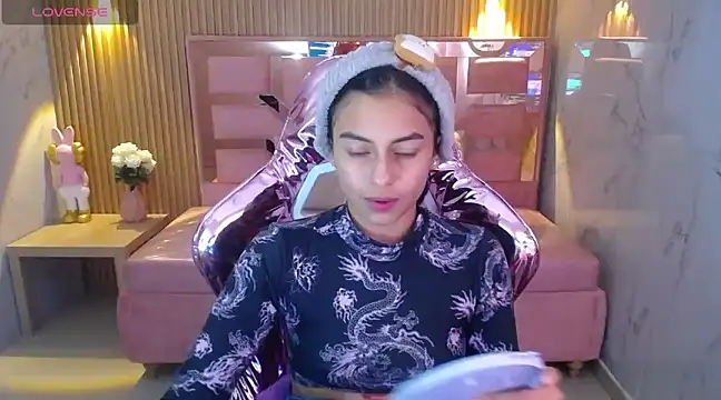 lilith petit sub online show from 6, 3, 2025