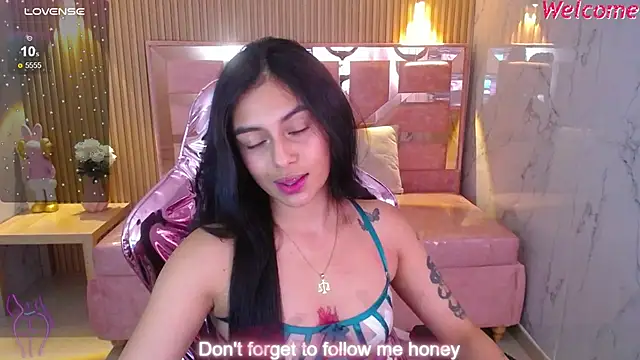 lilith petit sub online show from 4, 3, 2025