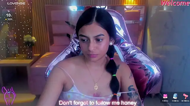 lilith petit sub online show from 2, 3, 2025