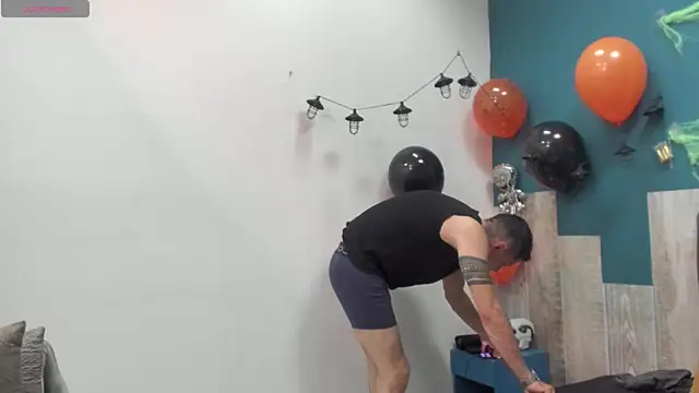 Frank Millers online show from 22, 10, 2025