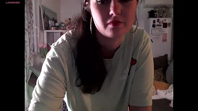 AdorahB3ll3 online show from 15, 3, 2026