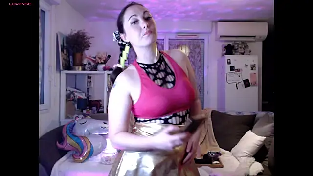 AdorahB3ll3 online show from 14, 12, 2025