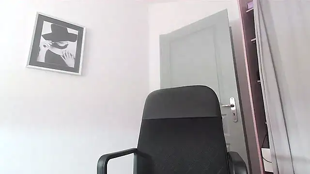 serena  vedette online show from 5, 10, 2025