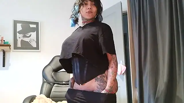 serena  vedette online show from 3, 2, 2026