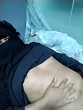 HijabiQueen789 online show from 4, 3, 2025