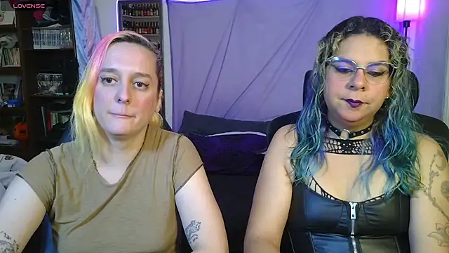 Snapshot of Evelan420 chatting on 16, 7, 2026 Evelan420 online show from 16, 7, 2026