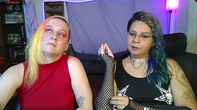 Snapshot of Evelan420 chatting on 29, 6, 2026 Evelan420 online show from 29, 6, 2026