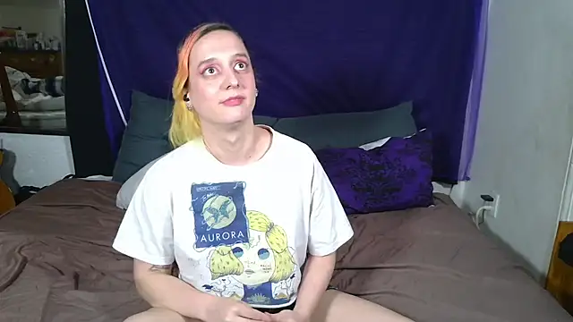 Evelan420 online show from 14, 10, 2025