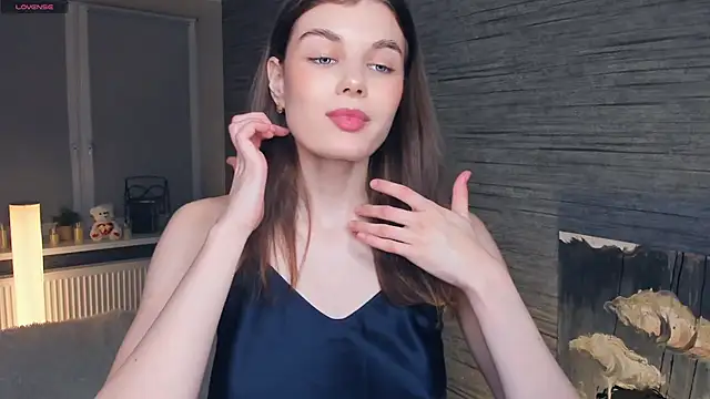 Snapshot of FloraDobb chatting on 15, 3, 2025 FloraDobb online show from 15, 3, 2025