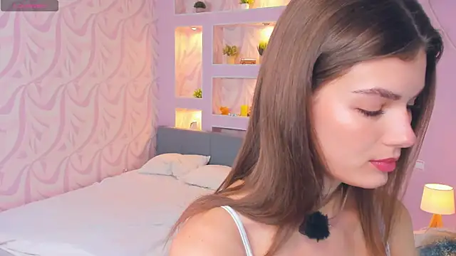 FloraDobb online show from 12, 4, 2026