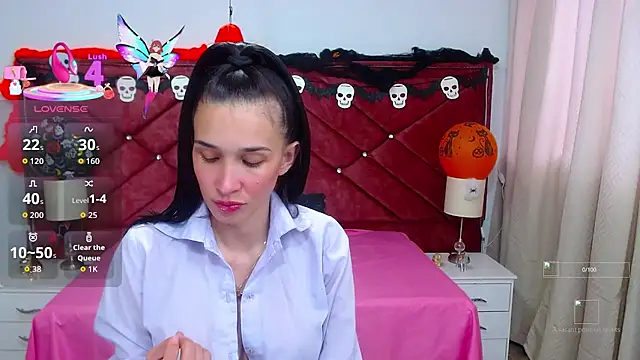 victoria adams07 online show from 13, 10, 2025