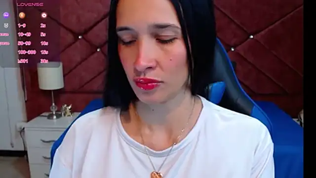 victoria adams07 online show from 11, 4, 2026