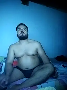 Snapshot of Ant1990 chatting on 2, 12, 2025 Ant1990 online show from 2, 12, 2025