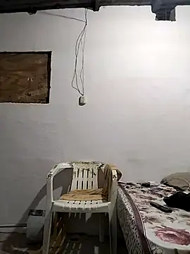 Snapshot of Ant1990 chatting on 4, 3, 2025 Ant1990 online show from 4, 3, 2025