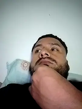 Snapshot of Ant1990 chatting on 6, 10, 2025 Ant1990 online show from 6, 10, 2025