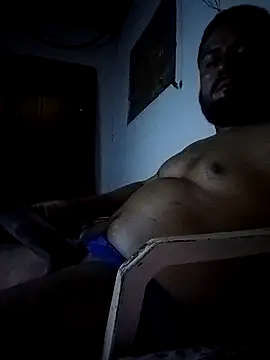 Snapshot of Ant1990 chatting on 24, 11, 2025 Ant1990 online show from 24, 11, 2025