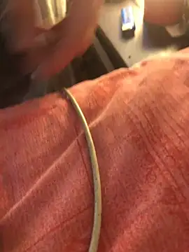 Snapshot of bellalovexxX1 chatting on 21, 1, 2025 bellalovexxX1 online show from 21, 1, 2025