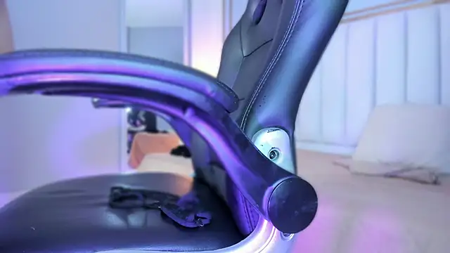 Snapshot of Raven_jade_ chatting on 9, 9, 2025 Raven jade online show from 9, 9, 2025