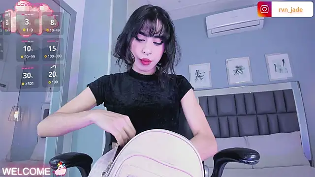 Snapshot of Raven_jade_ chatting on 21, 10, 2025 Raven jade online show from 21, 10, 2025