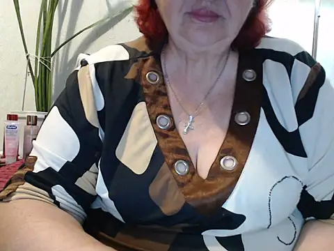 Snapshot of DeniseeRosea chatting on 14, 6, 2026 DeniseeRosea online show from 14, 6, 2026