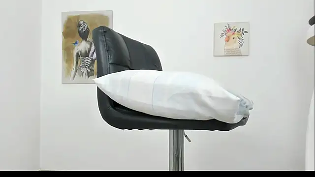 elizabethQuenx online show from 28, 2, 2025