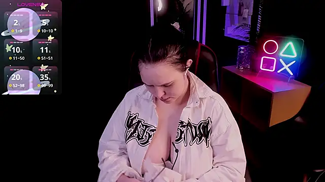 Manic pixie  online show from 6, 11, 2025