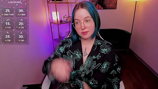 Snapshot of Manic_pixie_ chatting on 16, 7, 2026 Manic pixie online show from 16, 7, 2026