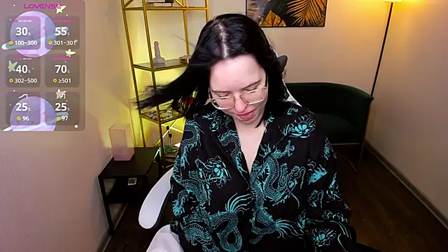 Manic pixie  online show from 9, 11, 2025