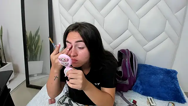 LindaHooker online show from 22, 3, 2026