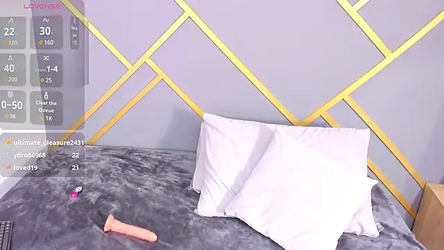 Alaia Colins online show from 22, 3, 2025