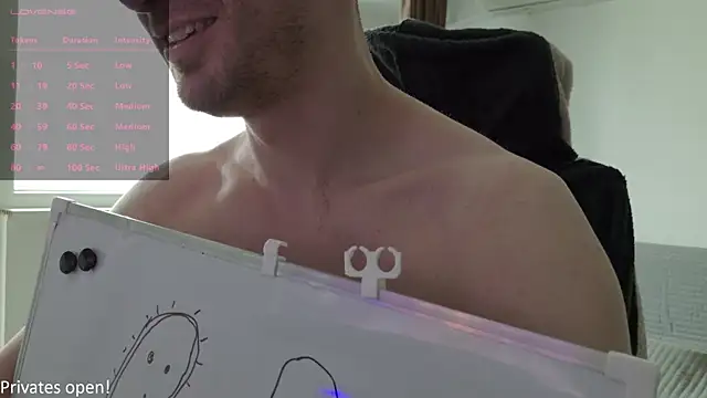 Snapshot of Moonsire1 chatting on 7, 2, 2026 Moonsire1 online show from 7, 2, 2026