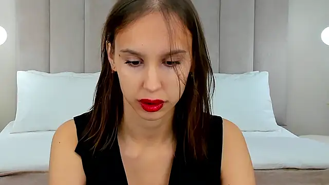 SandraTucker online show from 6, 10, 2025