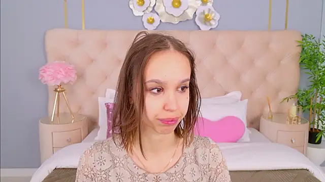 SandraTucker online show from 21, 3, 2026