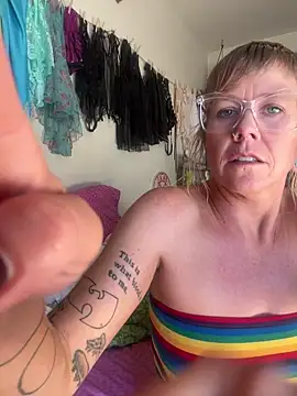 I am babydoll online show from 17, 10, 2025