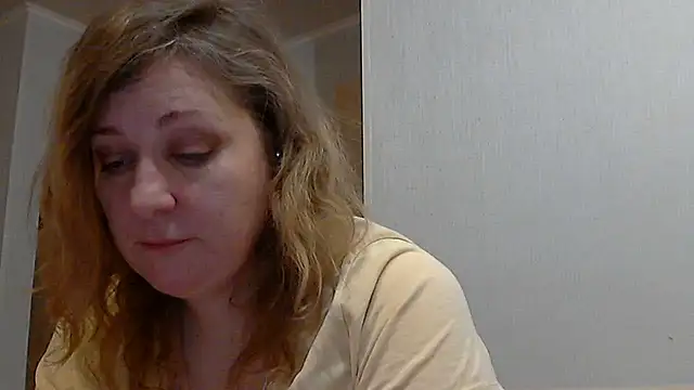 WriterInna44 online show from 5, 2, 2025